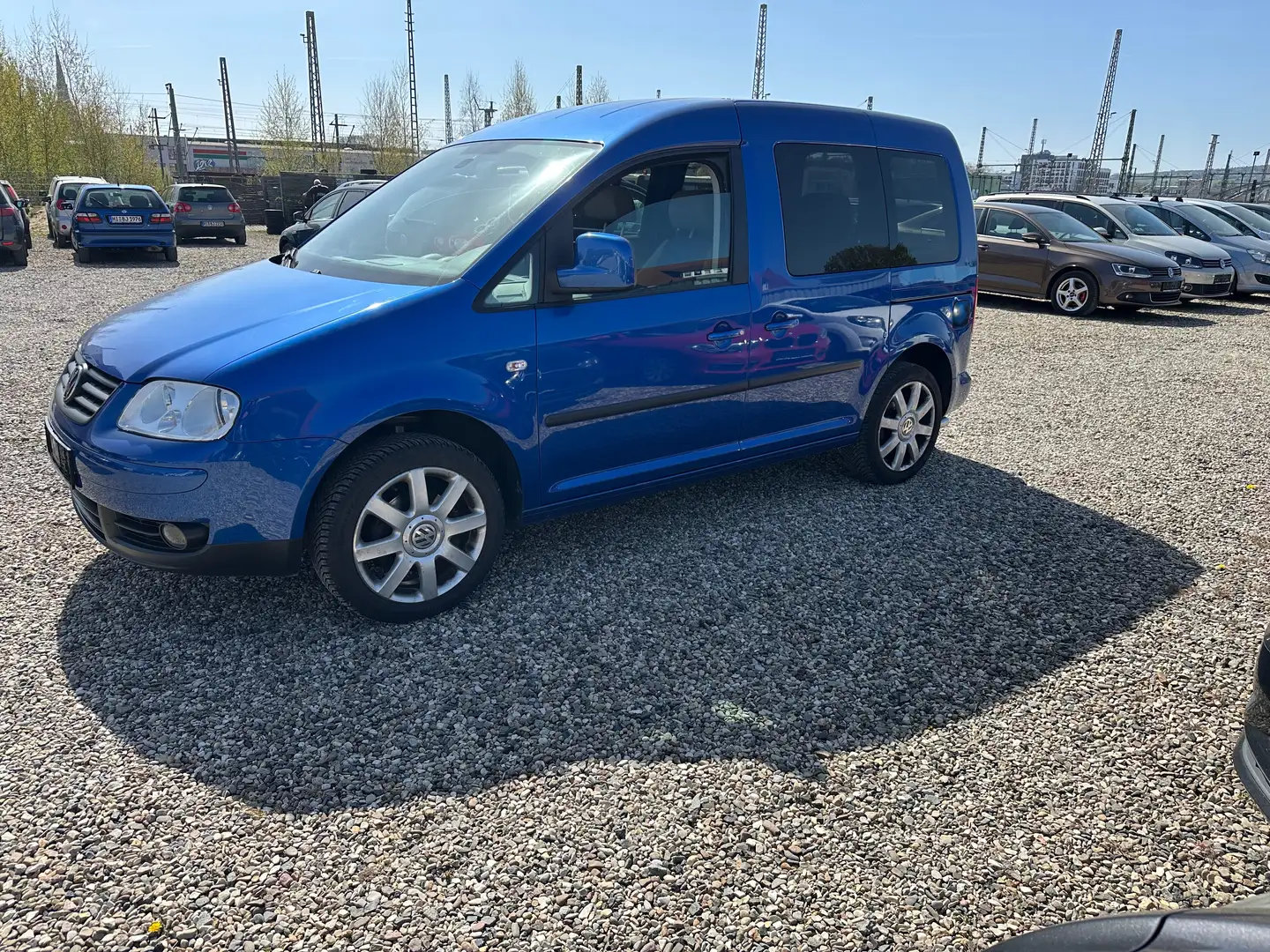 Volkswagen Caddy Life Team Caddy ,Nur für Gewerbe und Export Blau - 1