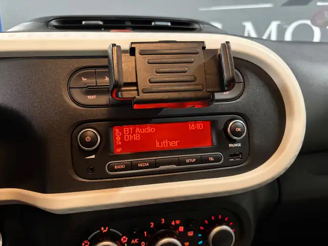Renault Twingo view 13