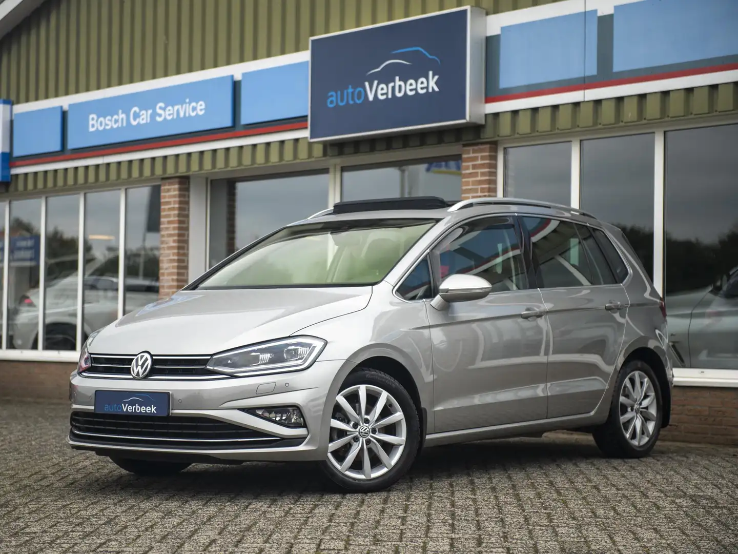 Volkswagen Golf Sportsvan 1.5TSi 150pk ACT DSG Highline Edition | Navigatie Argento - 1