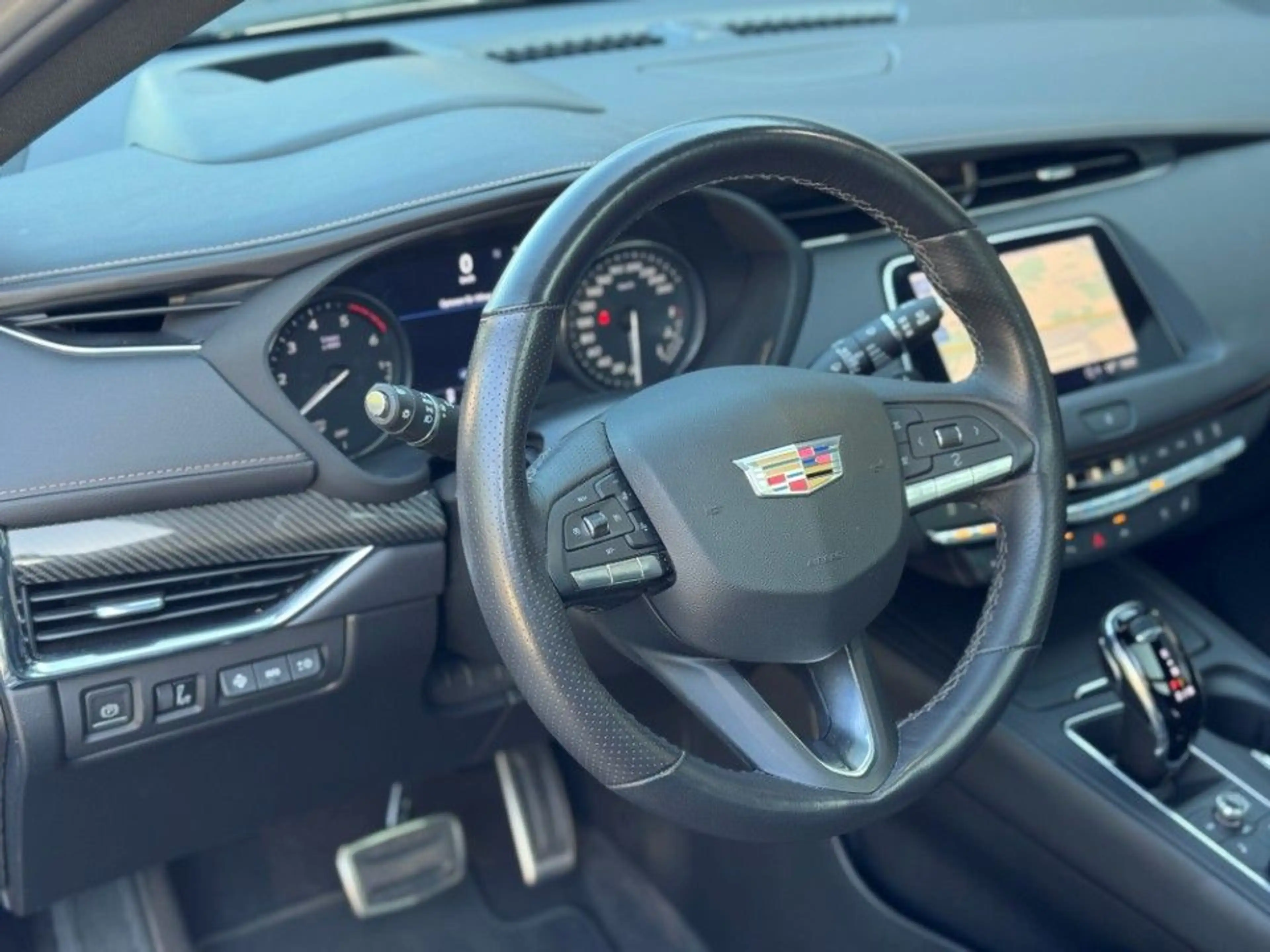 Cadillac XT4 350D Launch Edition Sport AWD Pano ACC 1.Hd — photo 5