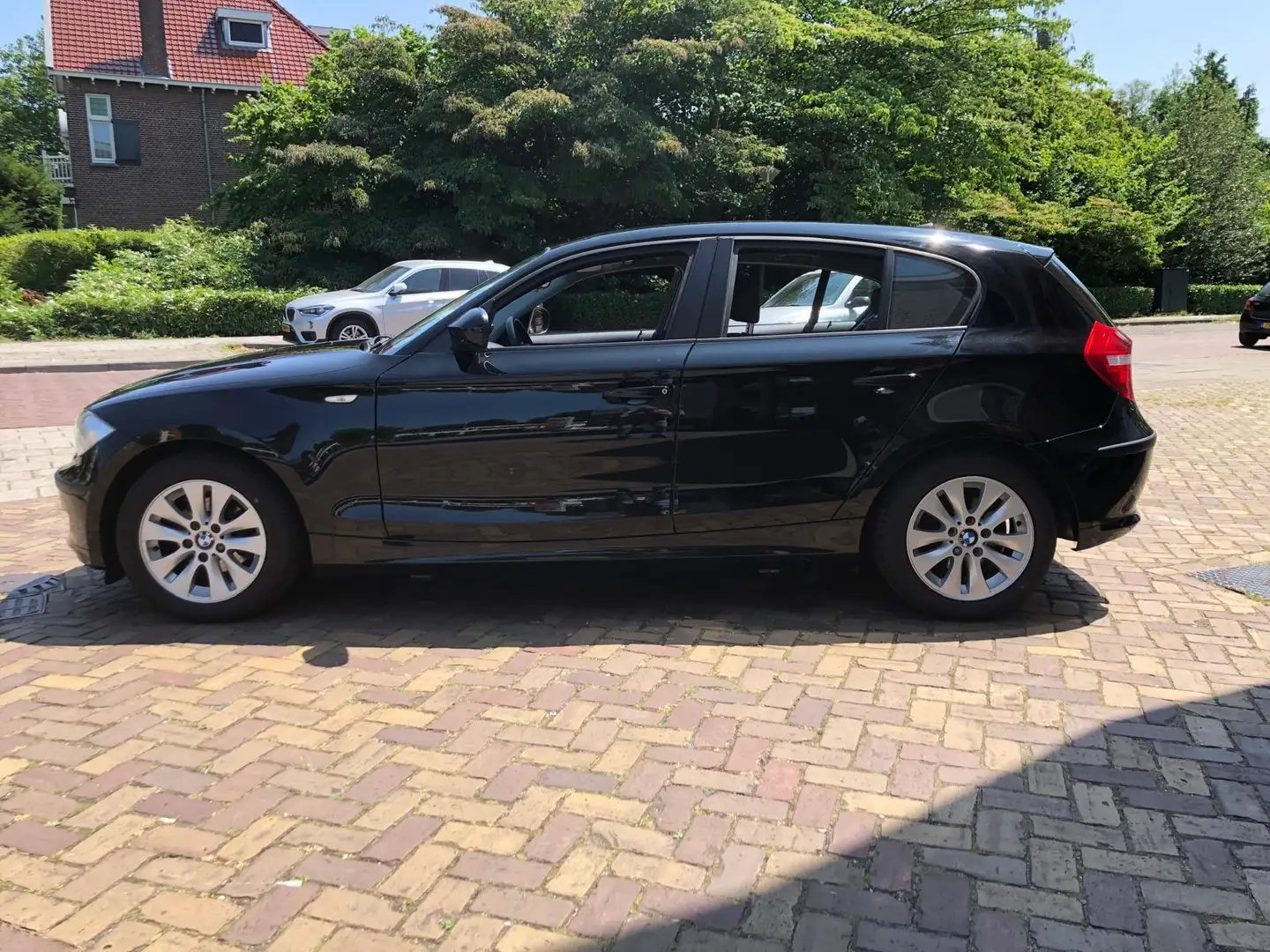 BMW 116 1-serie 116i Business Line Zwart - 2