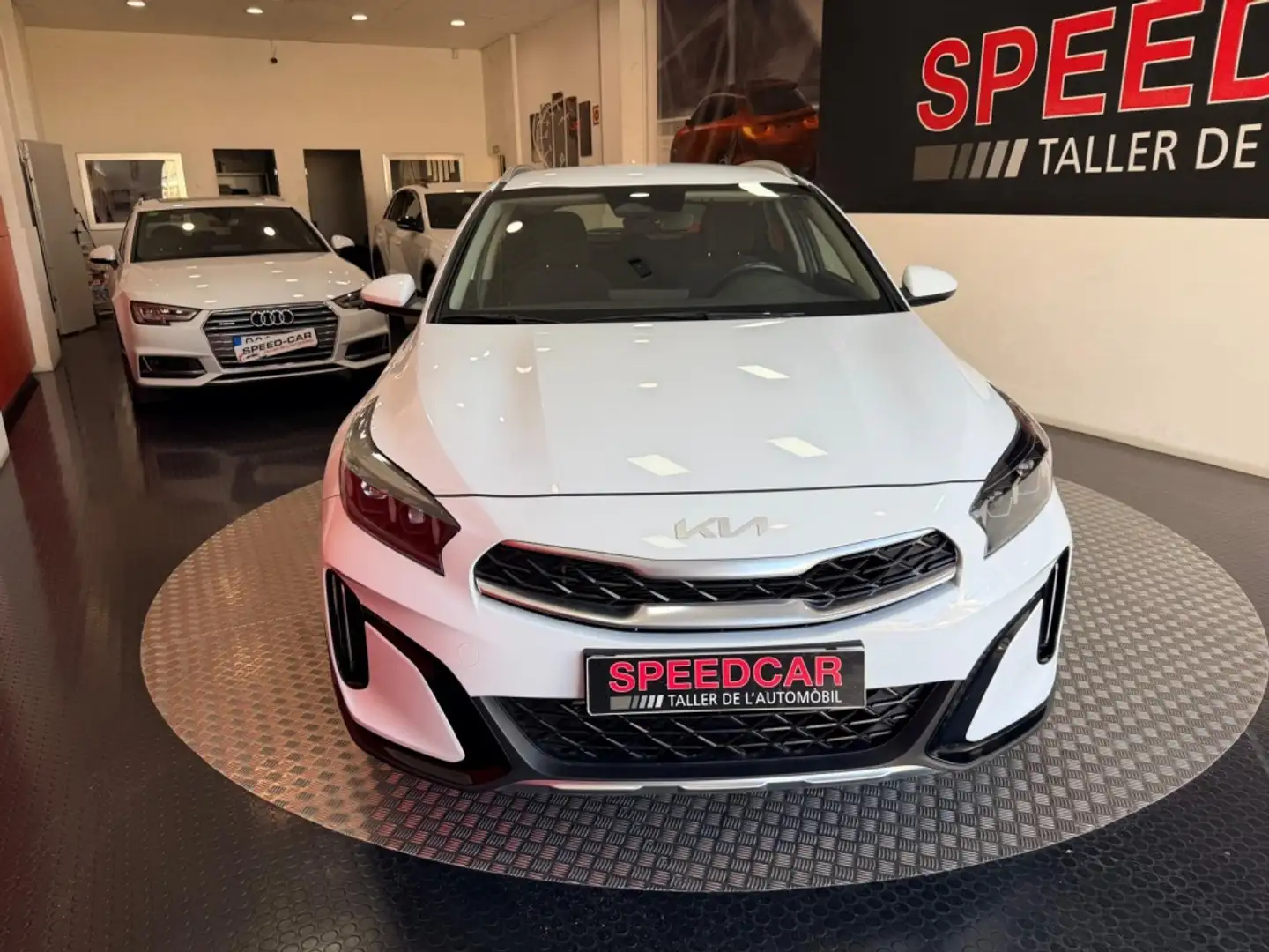 Kia XCeed 1.0 T-GDi Drive Blanco - 2