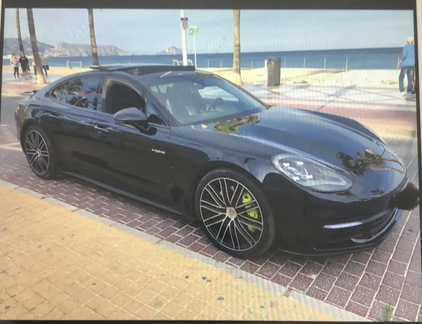 Porsche Panamera 4 e-Hybrid Executive - 2