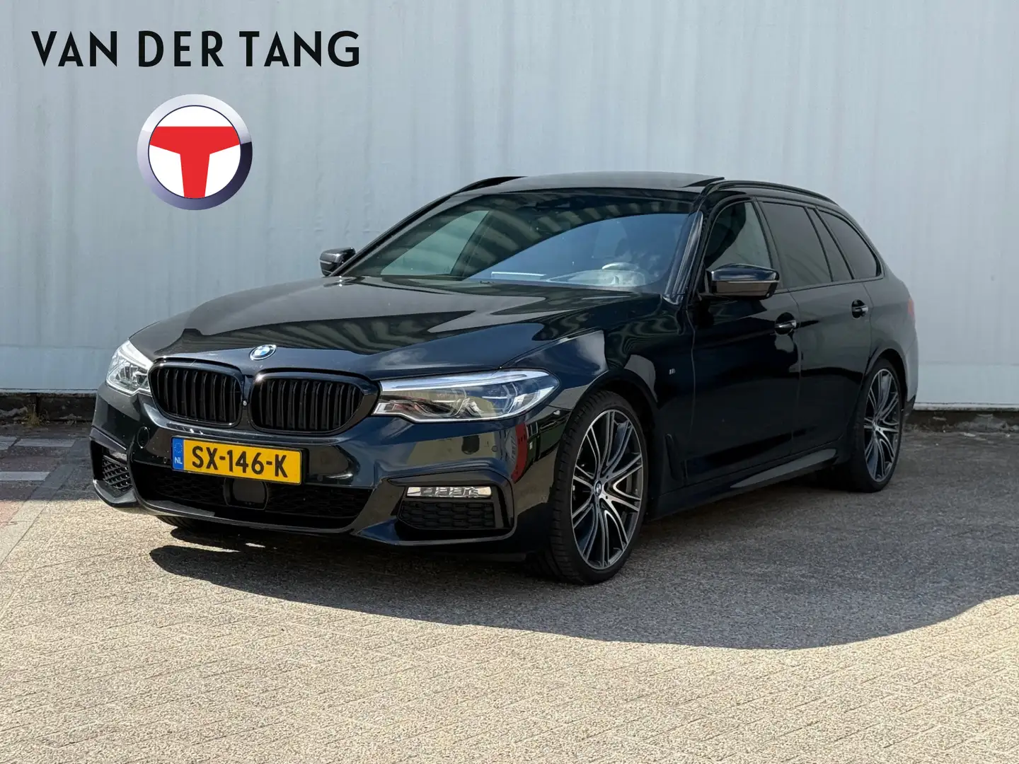 BMW 540 5-serie Touring 540d xDrive High Exe. M-pakket / P Noir - 1
