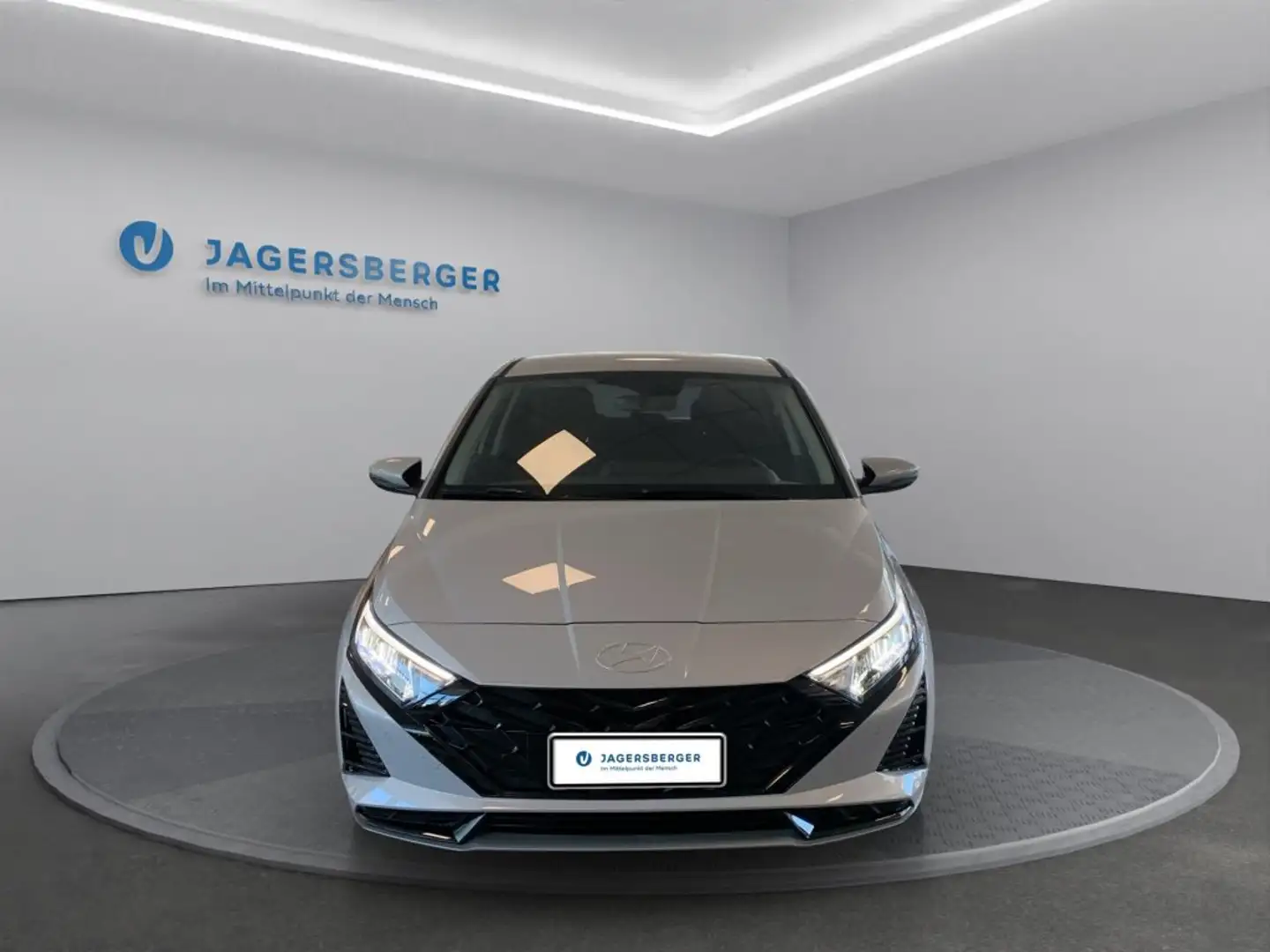 Hyundai i20 1,2 GO PLUS Grau - 2