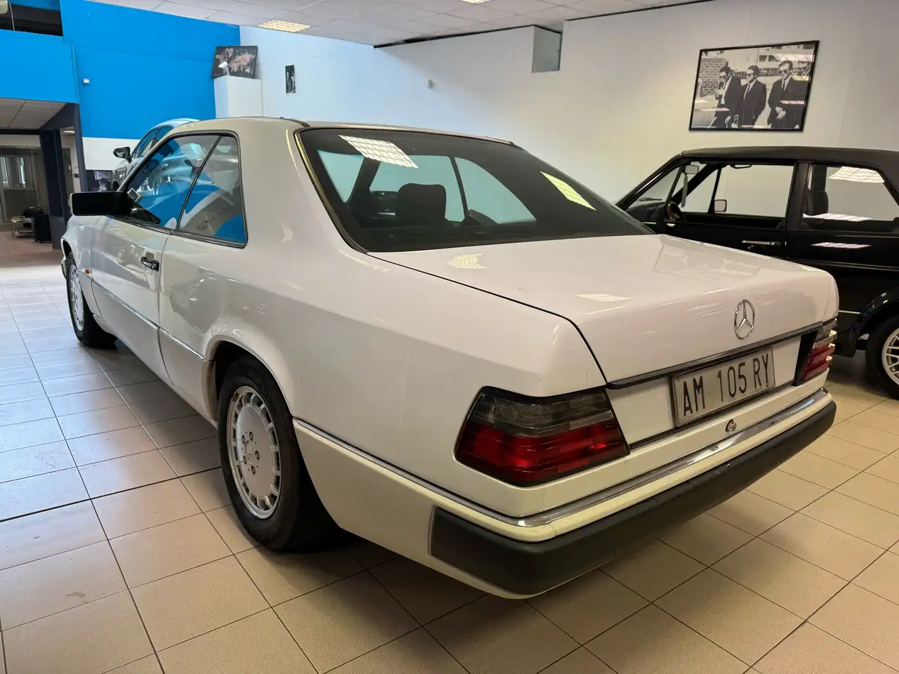Mercedes-Benz E 200 E Coupe 200 CE, foto 6