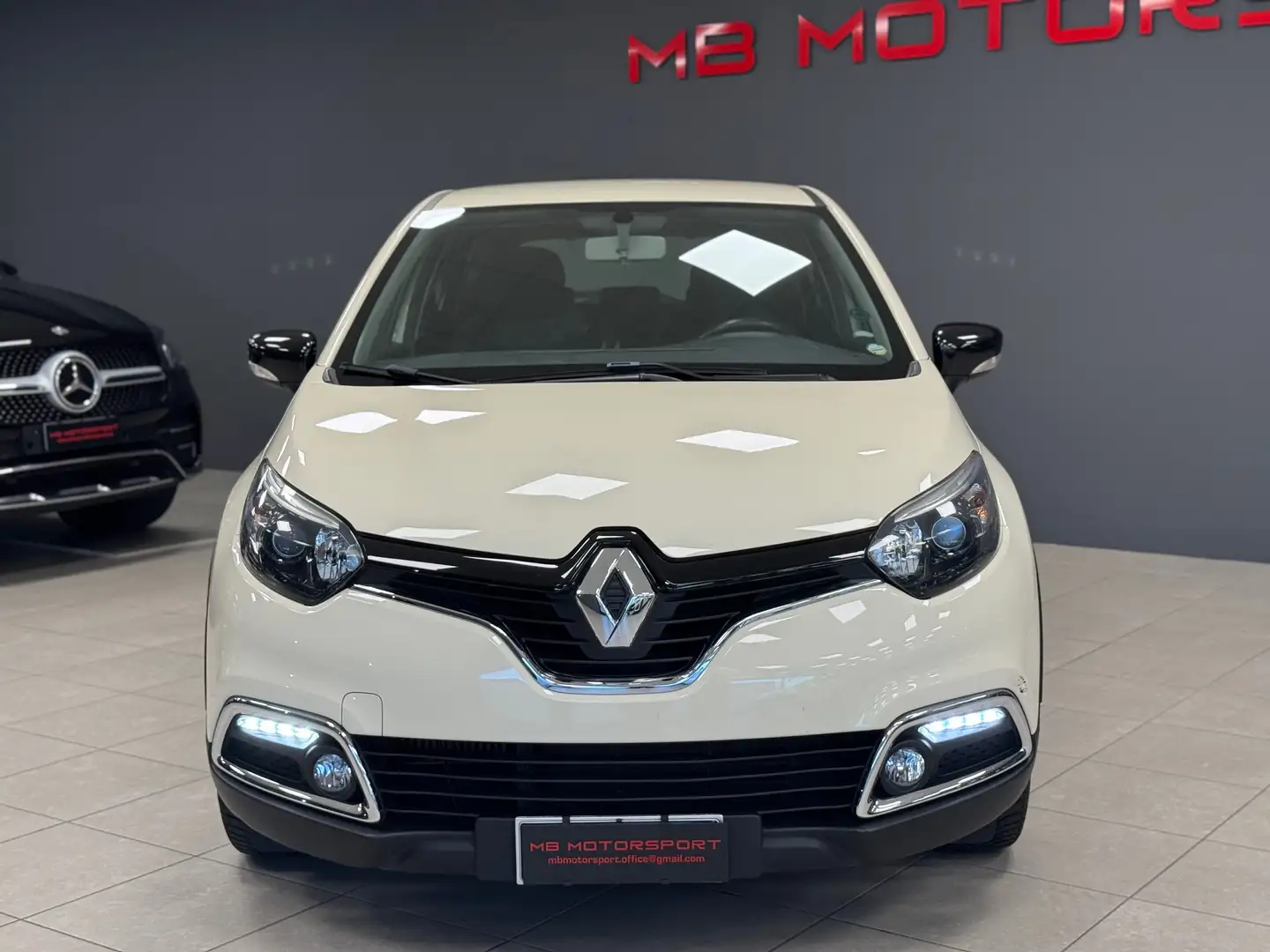 Renault Captur Captur 1.5 dci Intens (energy r-link) 110cv - 2