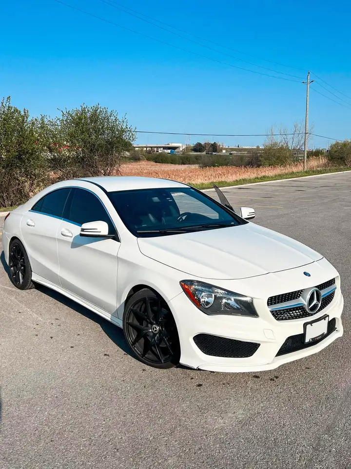 2015 Mercedes-Benz CLA