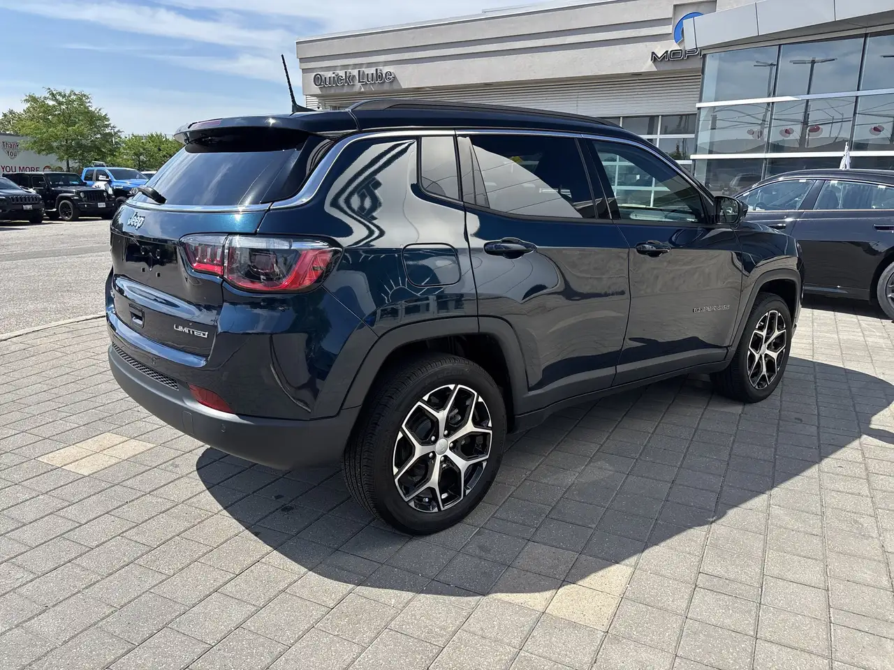 Jeep Compass photo Jeep Compass