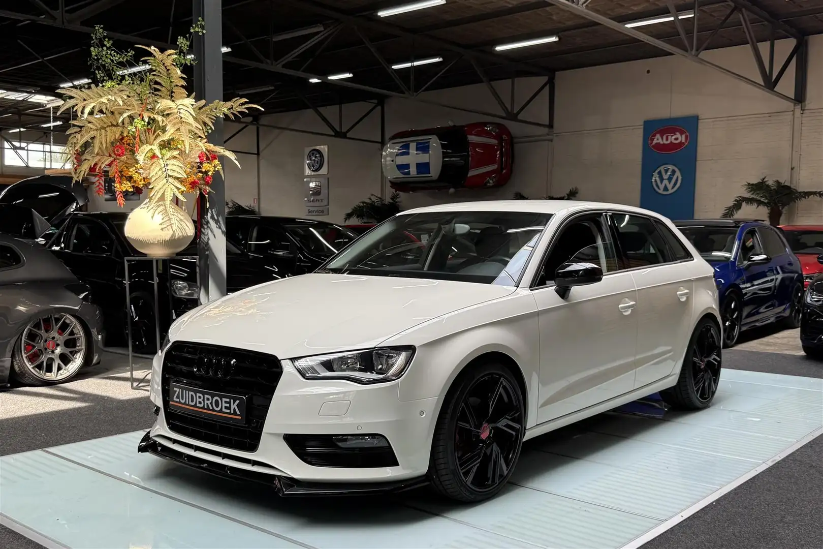 Audi A3 1.4 TFSI 150 PK Airco Stuurbediening. Wit - 1