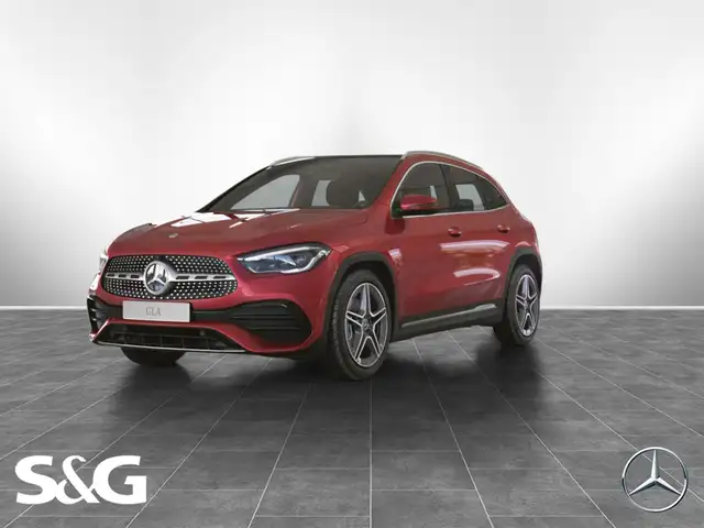 Mercedes-Benz GLA 250 e AMG PANO+DISTRONIC+MEMORY+360°+LED+19"