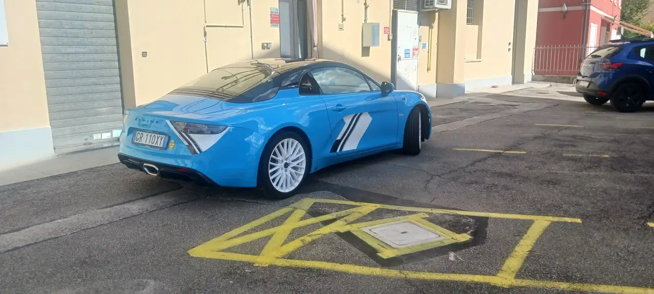Alpine A110 2024