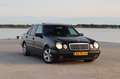 Mercedes-Benz E 200 T Classic - thumbnail 4