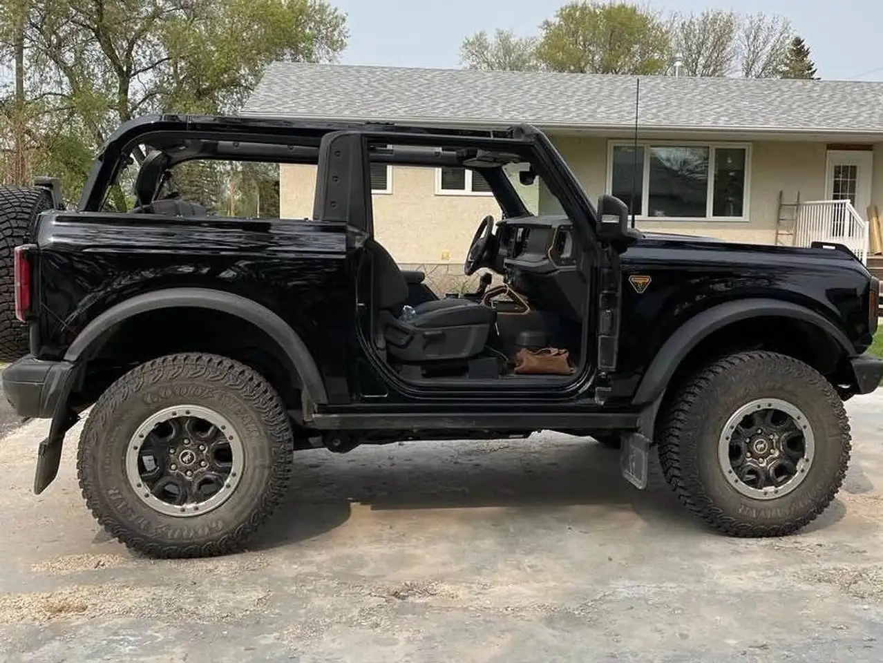 Ford Bronco снимка Ford Bronco