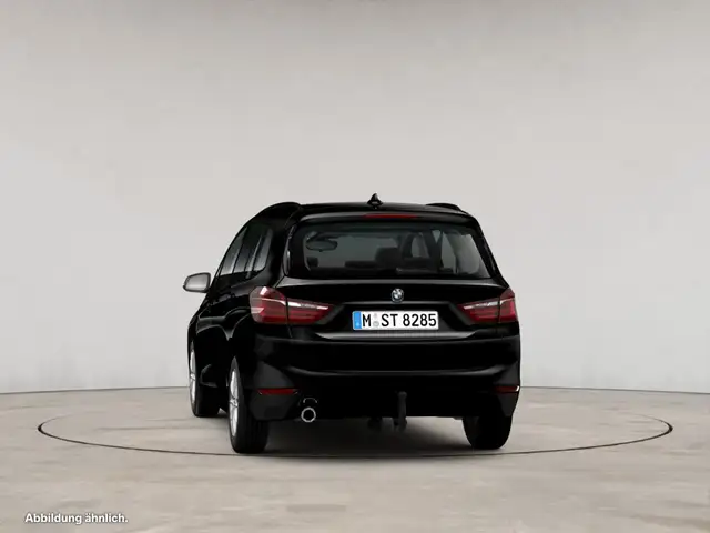 BMW 2 Series view 7