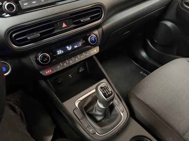 Hyundai Kona view 11
