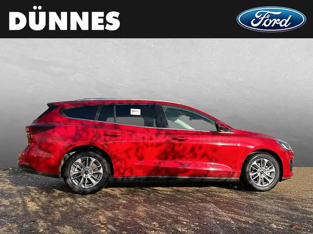 Ford Focus view 6