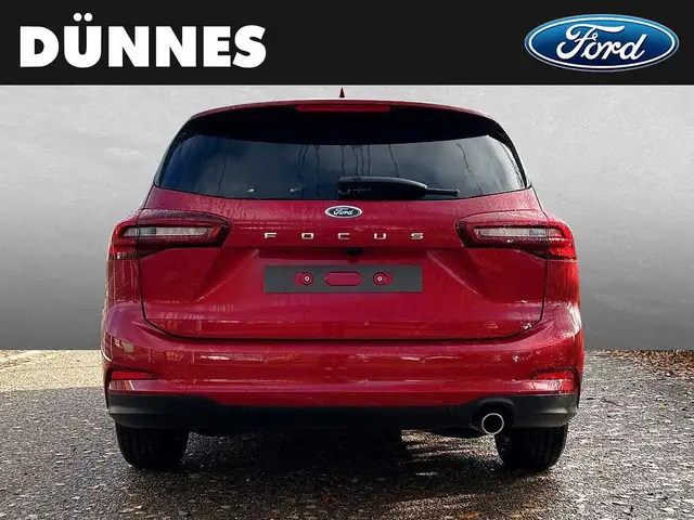 Ford Focus view 7