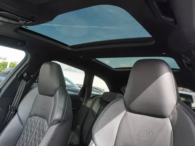 Audi A6 view 8