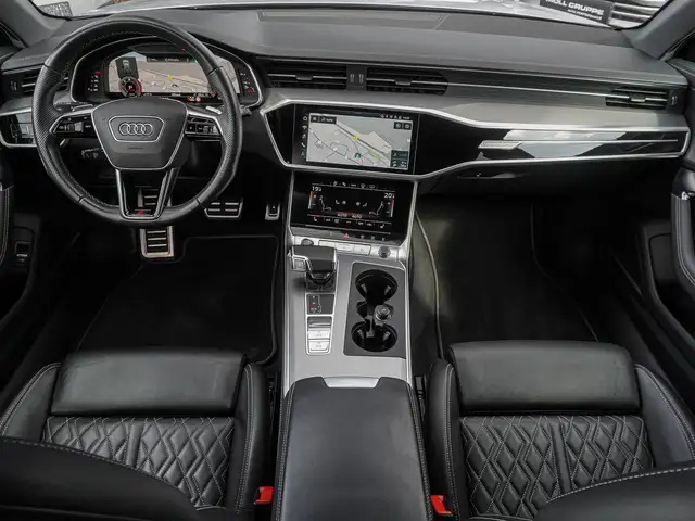 Audi A6 view 11