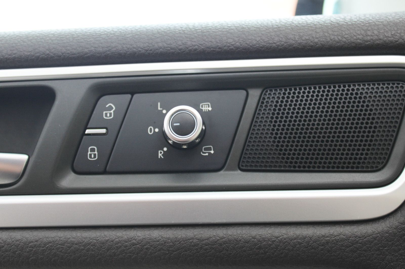 Volkswagen Touareg V6*Tüv&Inspektion Neu*Scheckheftgepflegt — photo 6