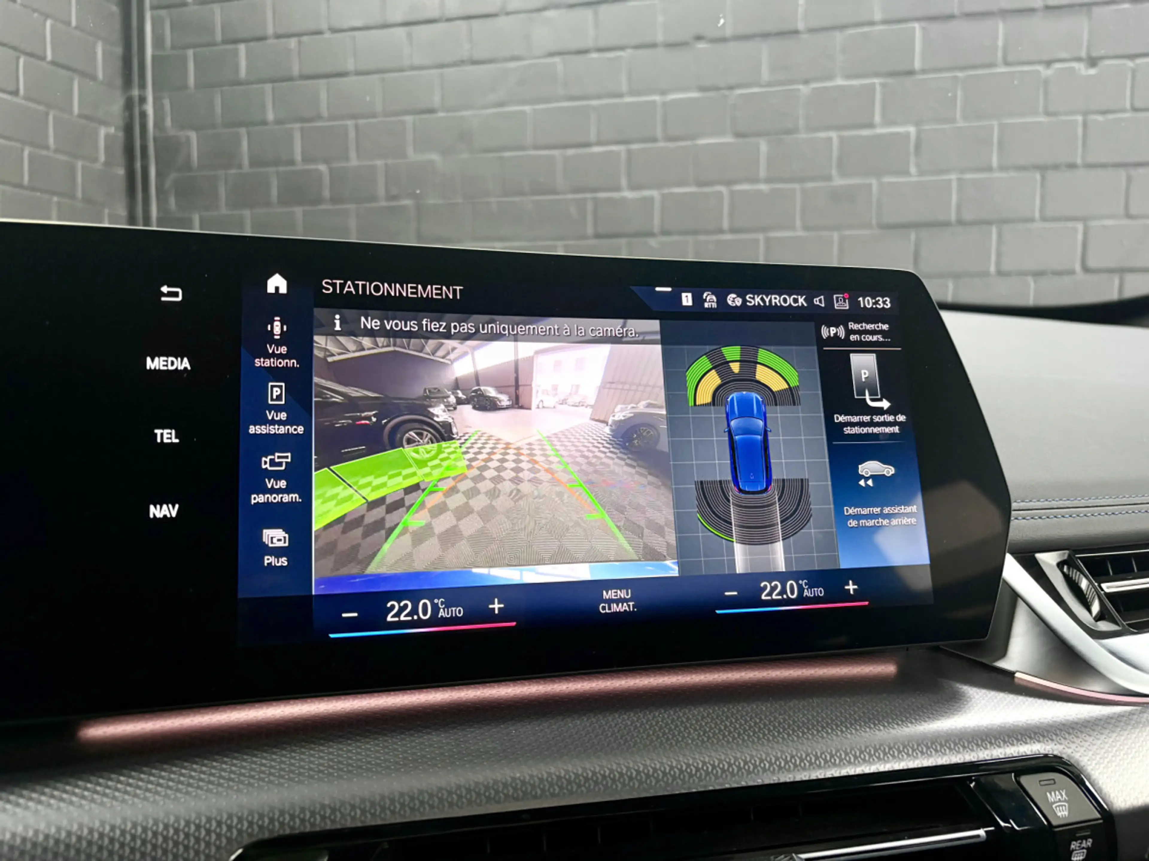 BMW iX1 BEV 67KWH XDRIVE30 (200KW) 4WD AUTO M-Sport — photo 15