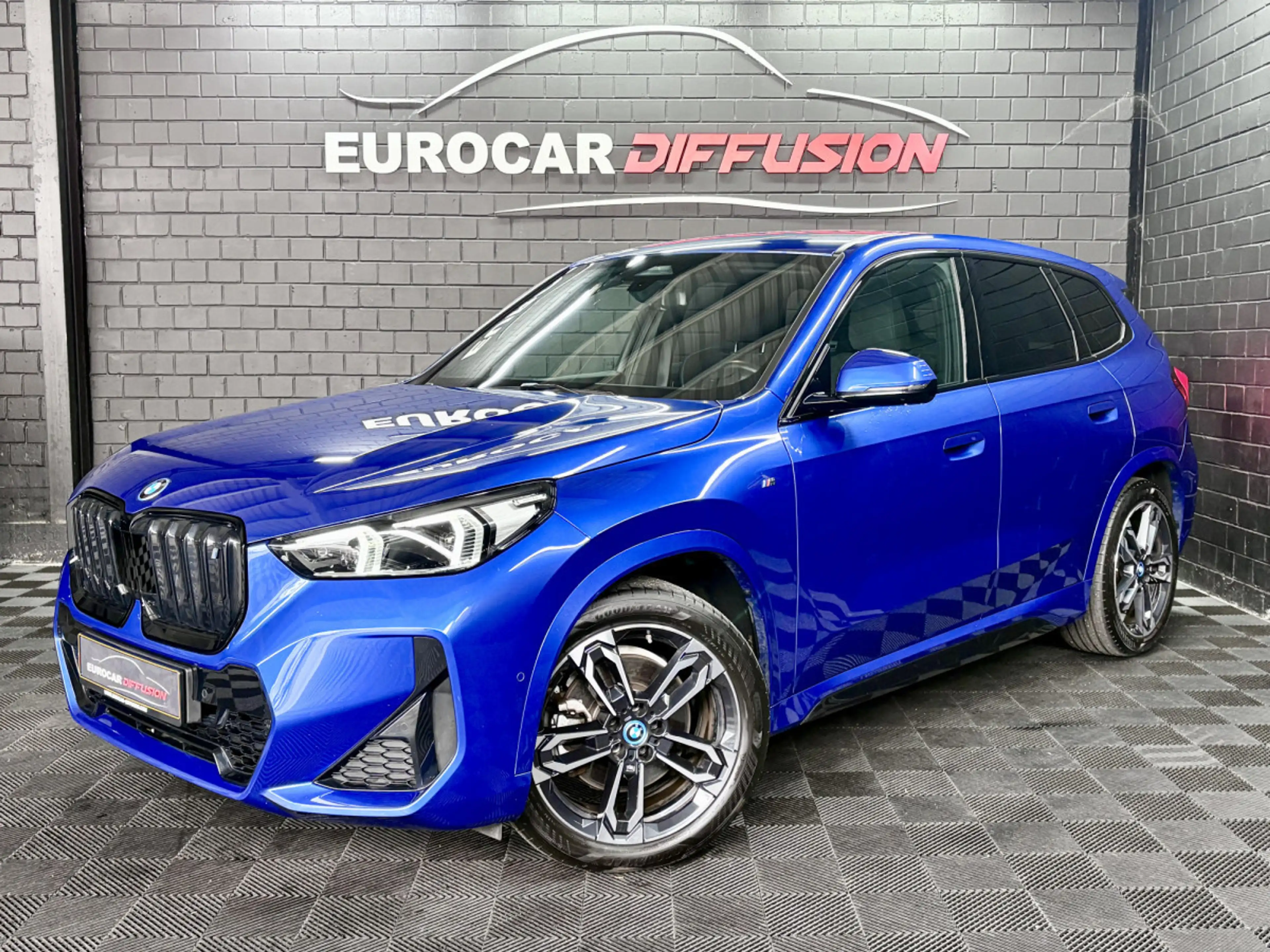 BMW iX1 BEV 67KWH XDRIVE30 (200KW) 4WD AUTO M-Sport