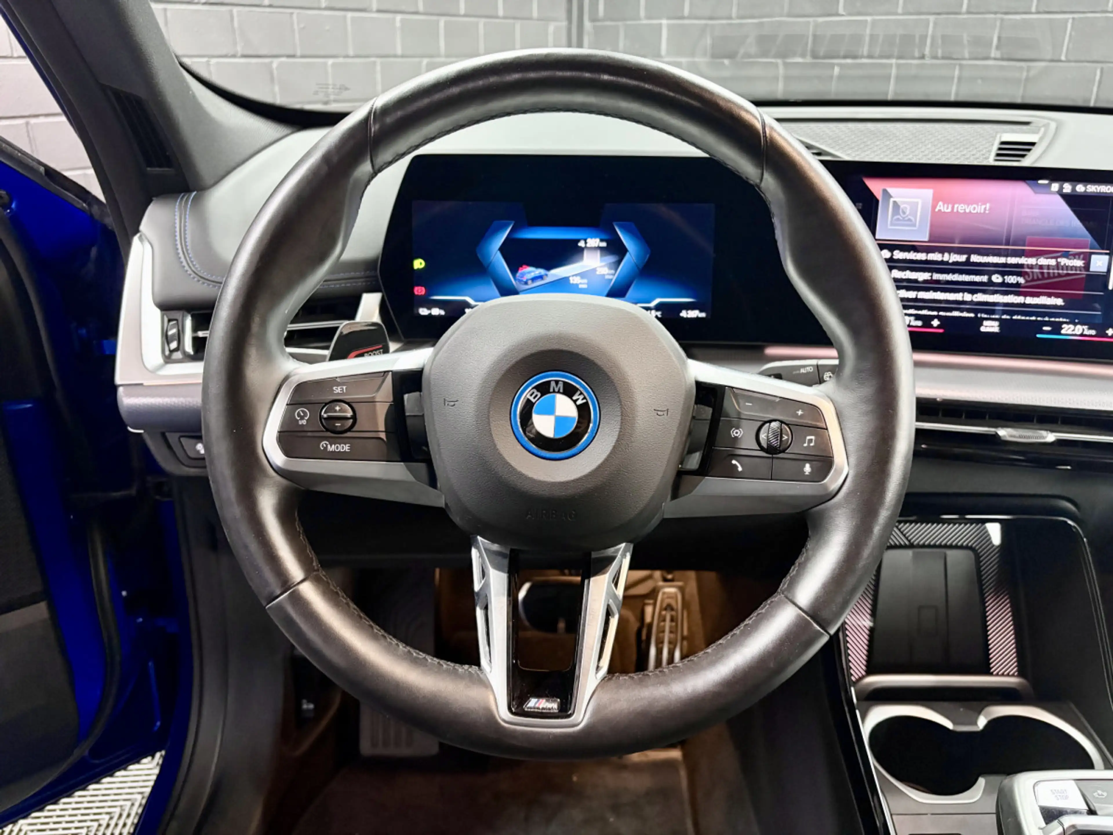 BMW iX1 BEV 67KWH XDRIVE30 (200KW) 4WD AUTO M-Sport — photo 10