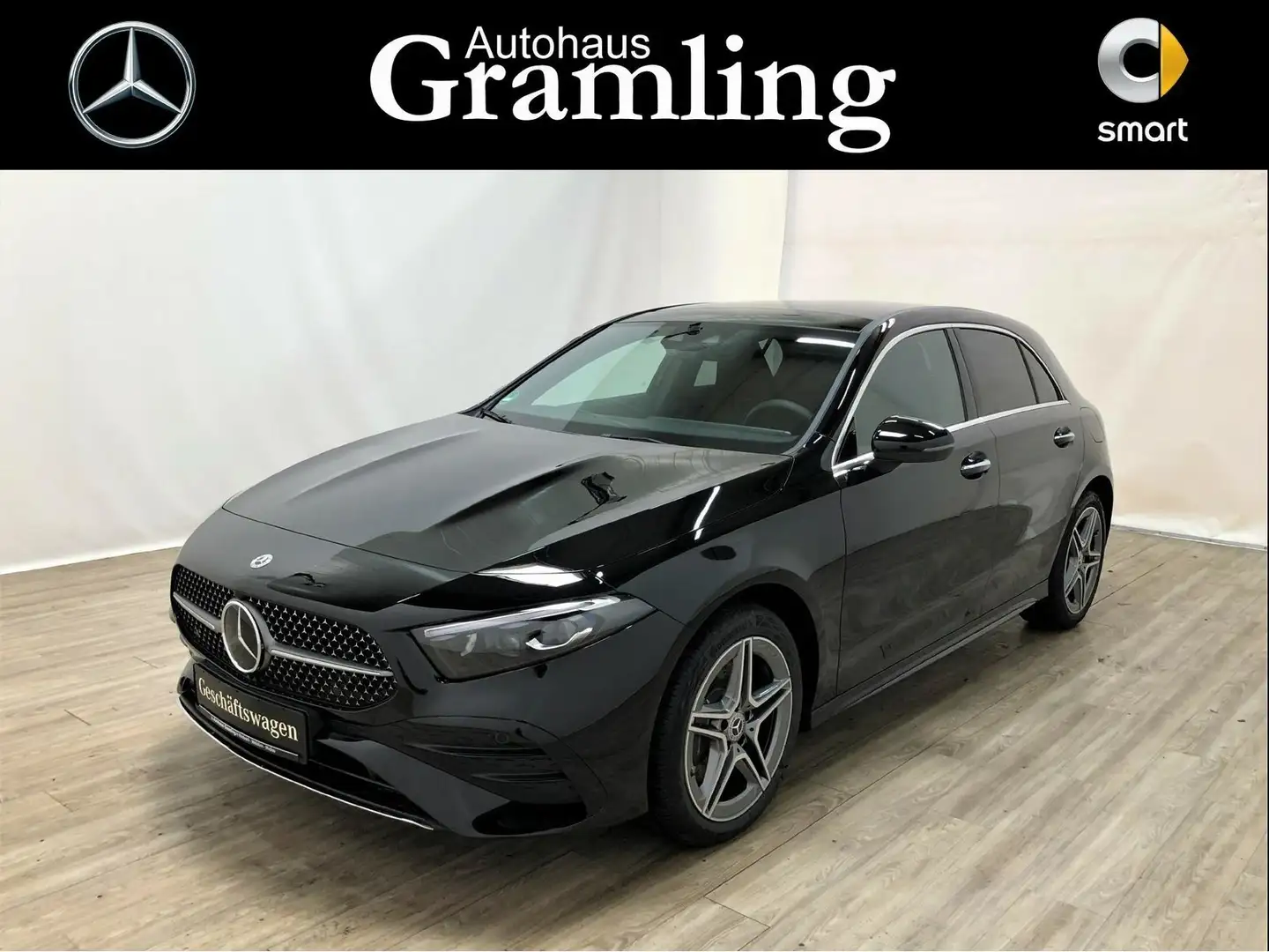 Mercedes-Benz A 250 e AMG Kamera*AHK*Pano*MULTIBEAM*Memory*Dis Schwarz - 1