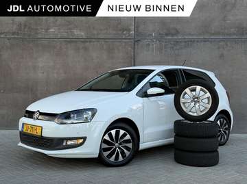 1.0 BlueMotion Edition | CarPlay | Climate control