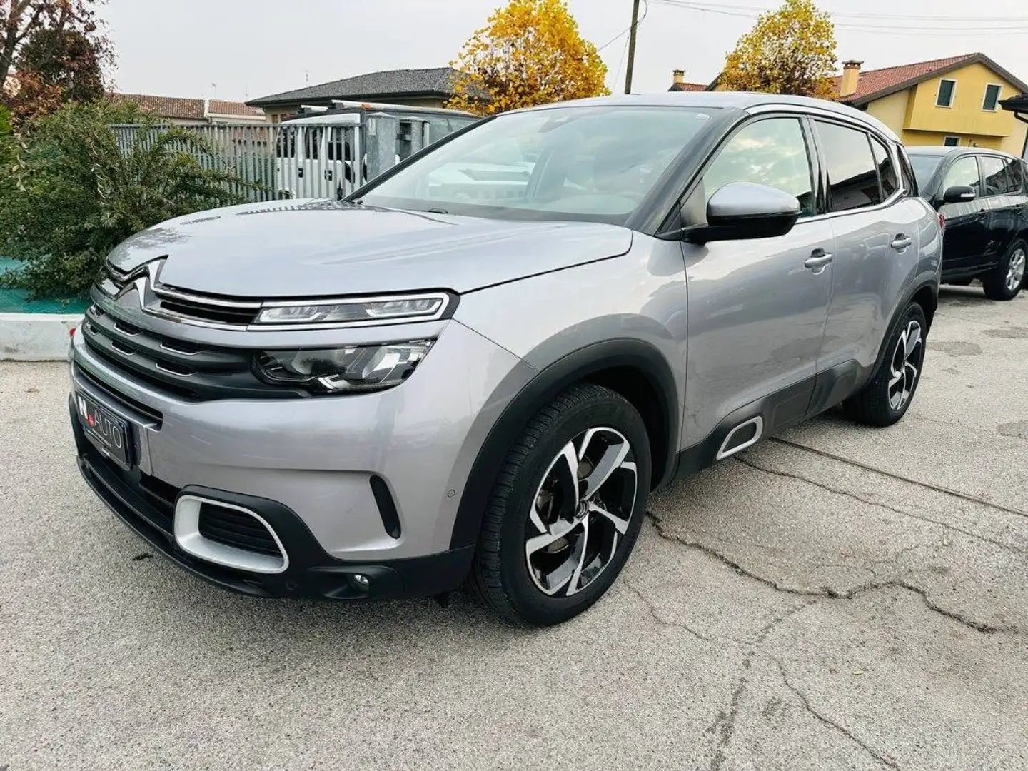 Citroen C5 Aircross BlueHDi 180 S&S EAT8 Feel Grau - 1
