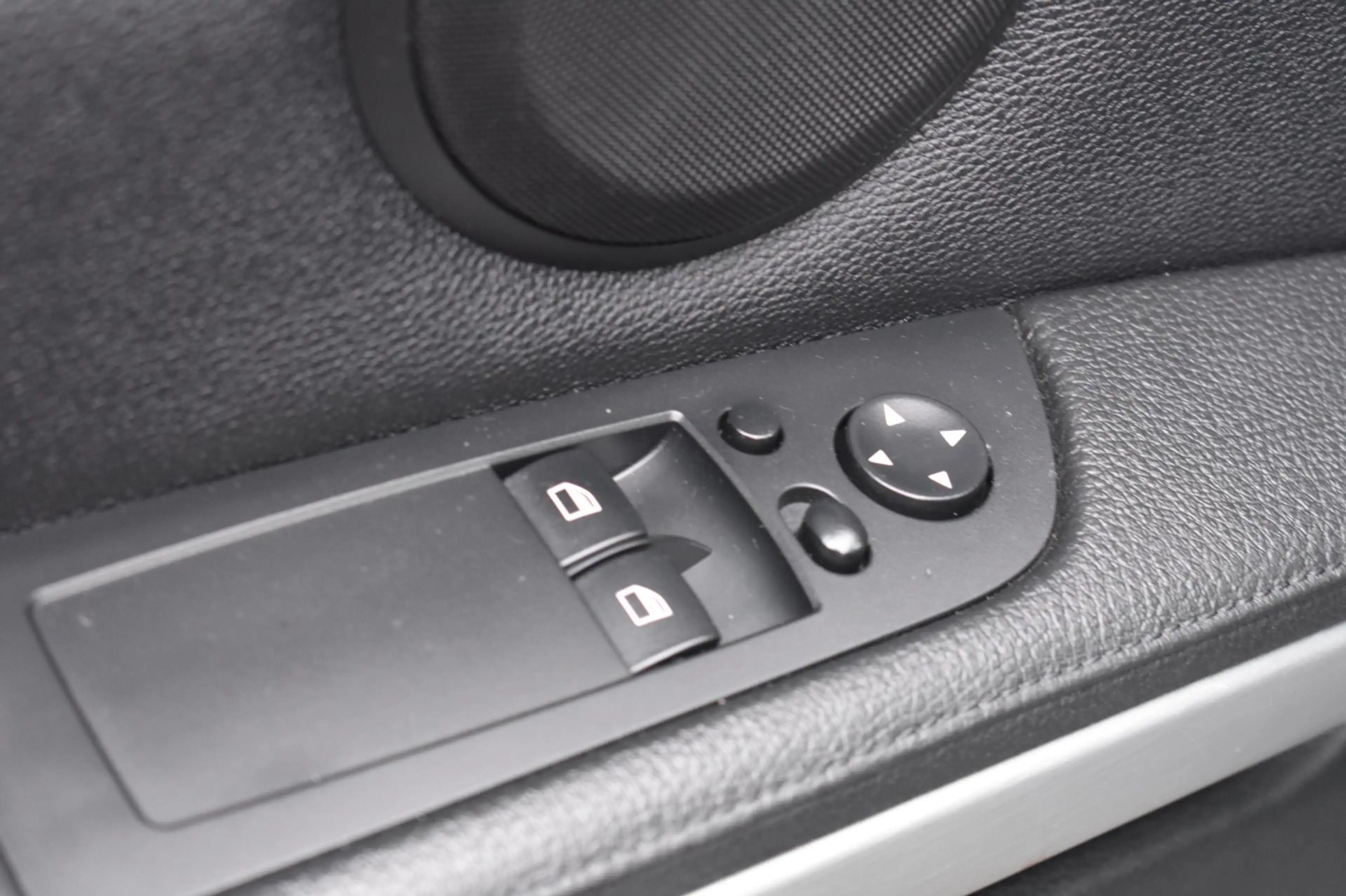 BMW 325 3-serie Coupé 325xi Business Line Sport '11 Xenon — photo 12