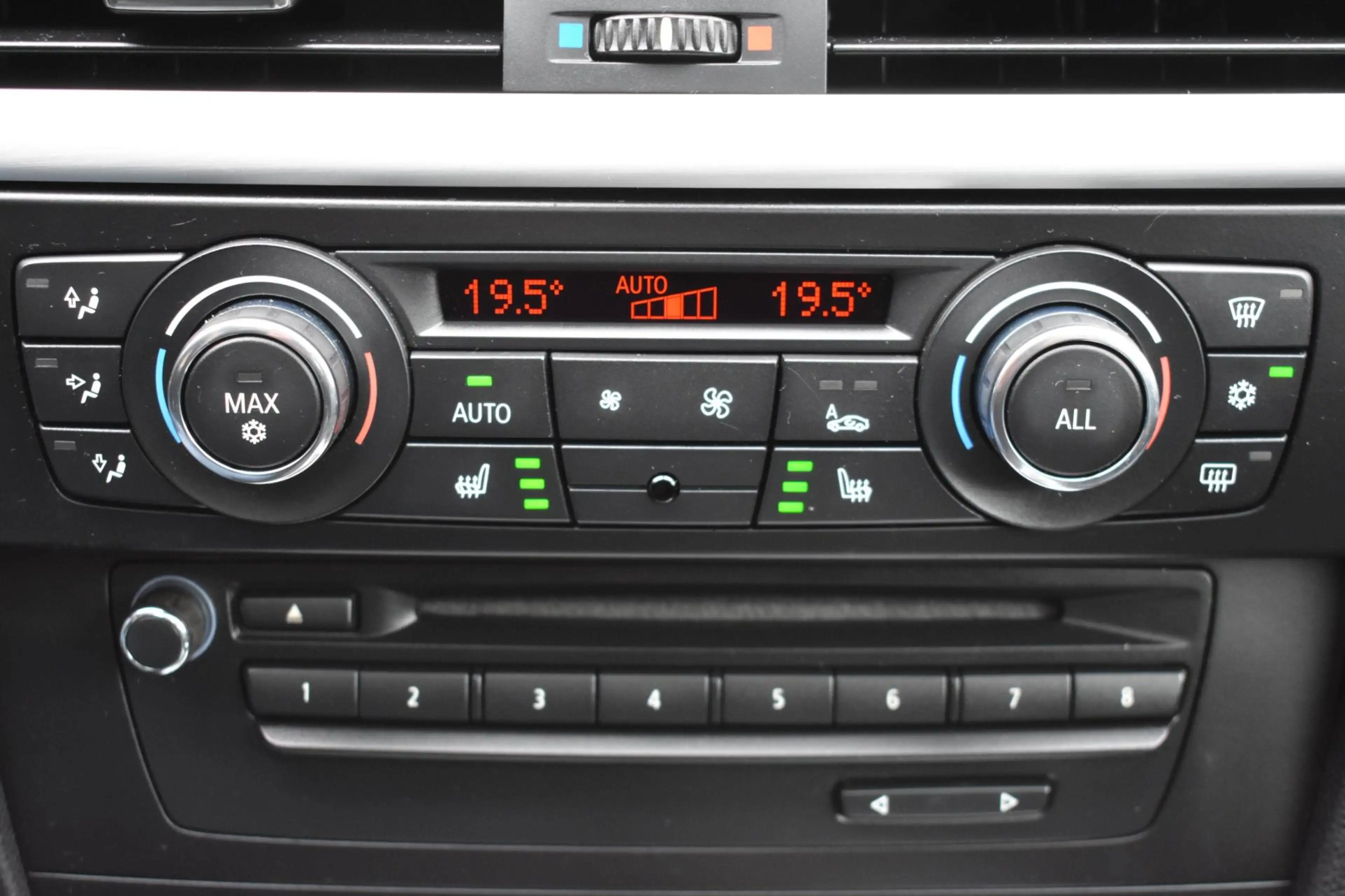 BMW 325 3-serie Coupé 325xi Business Line Sport '11 Xenon — photo 19
