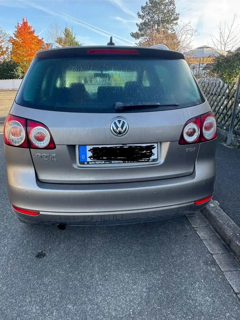 Volkswagen Golf Plus Life - 2