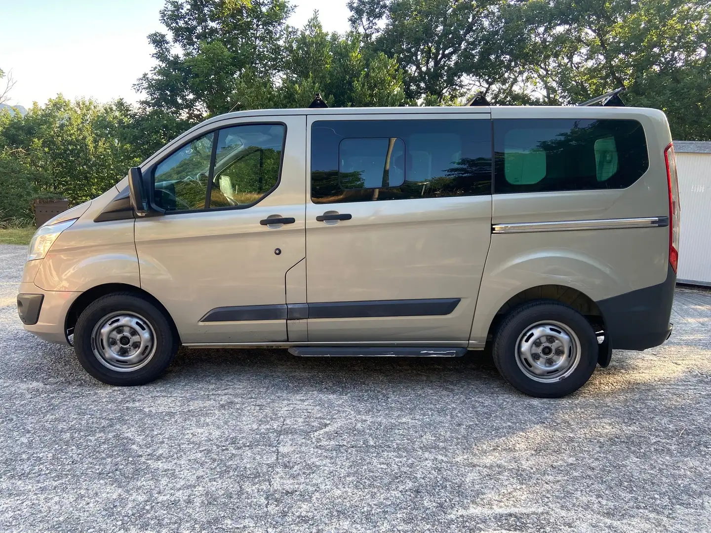 Ford Transit Custom Beige - 2