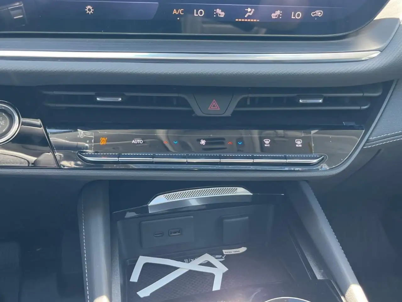 Buick Envision снимка Buick Envision