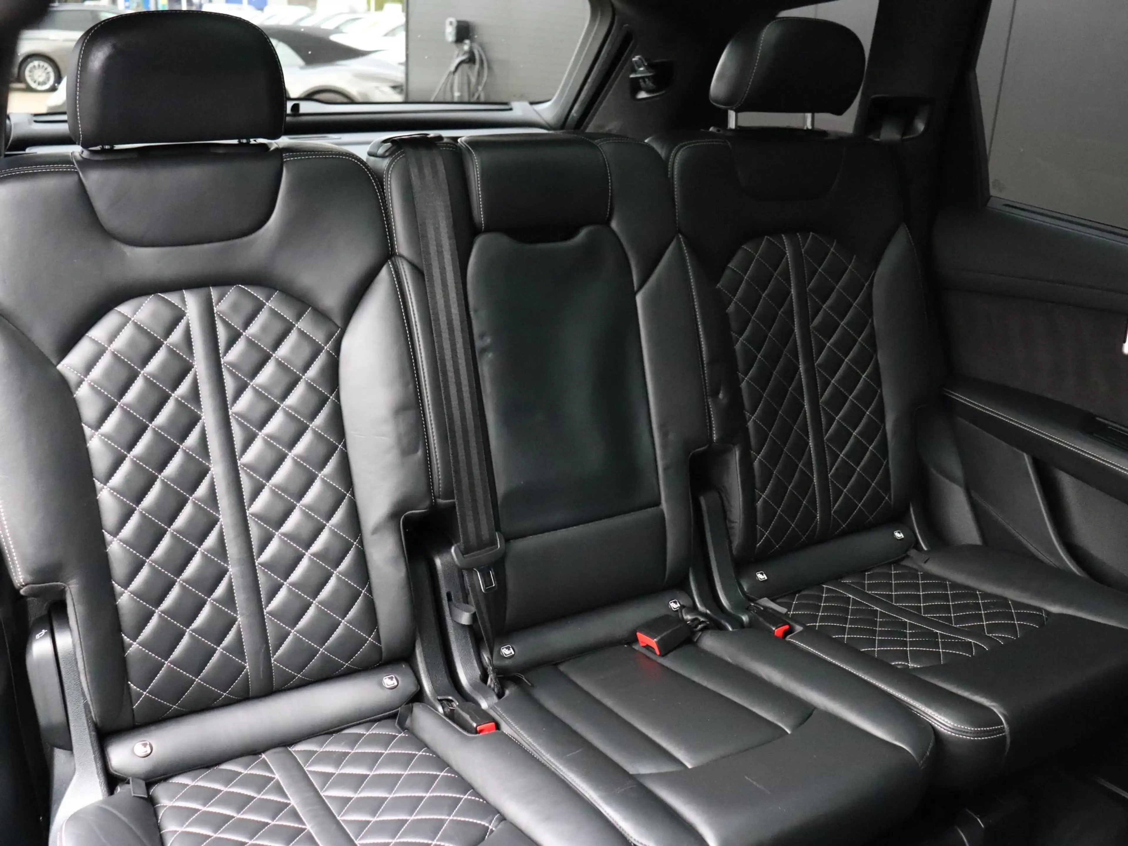 Audi SQ7 4.0 TDI quattro Pro Line + 7p | PANO-DAK | LEDER | — photo 10