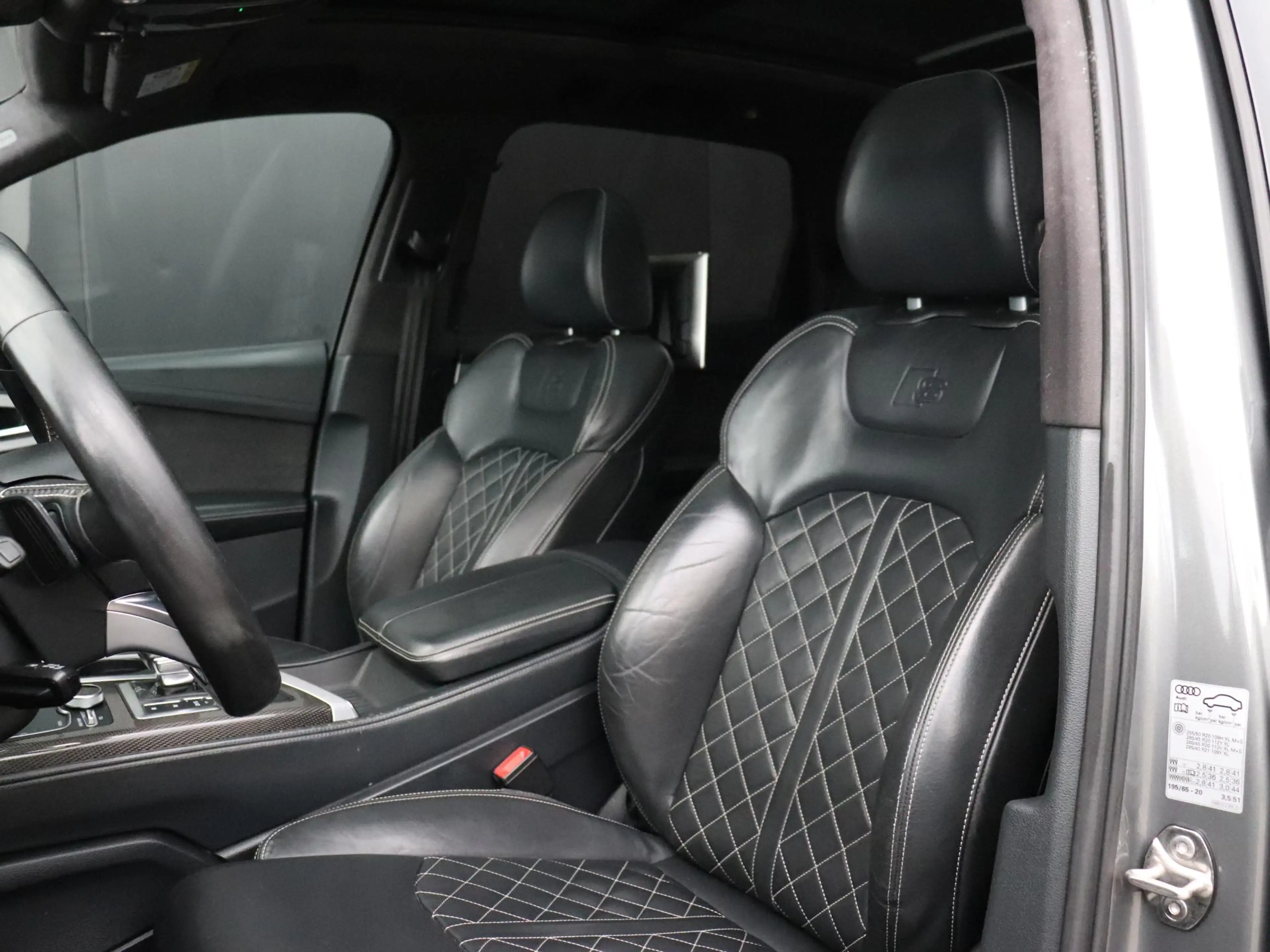 Audi SQ7 4.0 TDI quattro Pro Line + 7p | PANO-DAK | LEDER | — photo 7