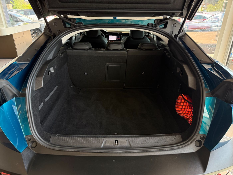 Peugeot 408 1.2 130 A PureTech llure CarPlay*Tempomat — photo 11