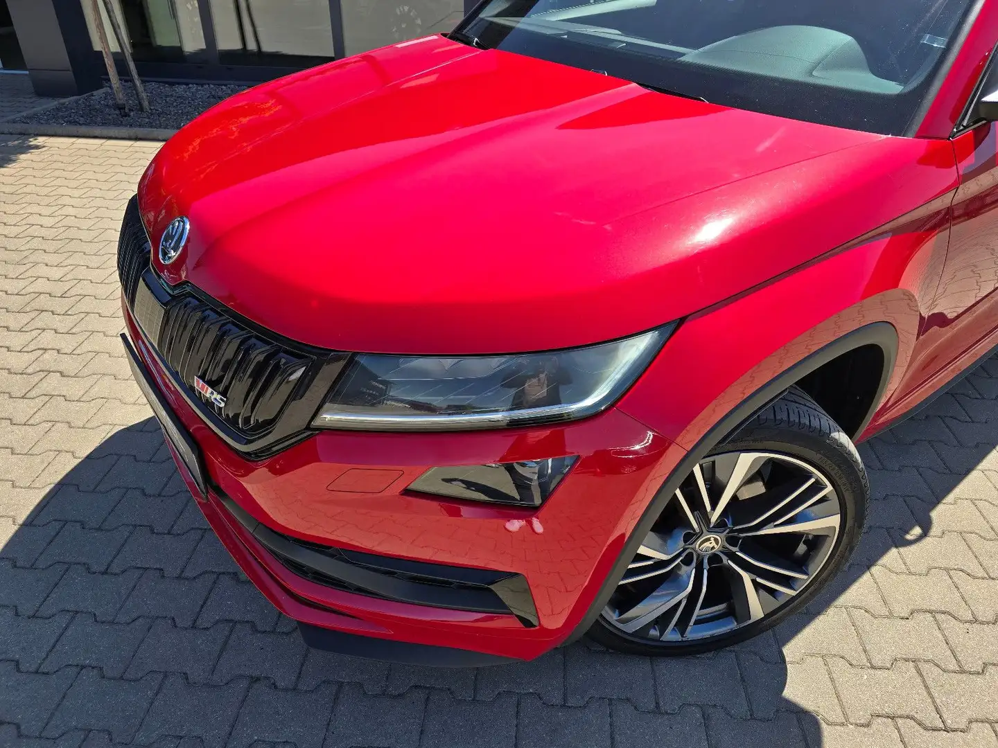 Skoda Kodiaq RS 4x4*Pano*Led*Kamera*Digi-Tacho*Voll* Rot - 2