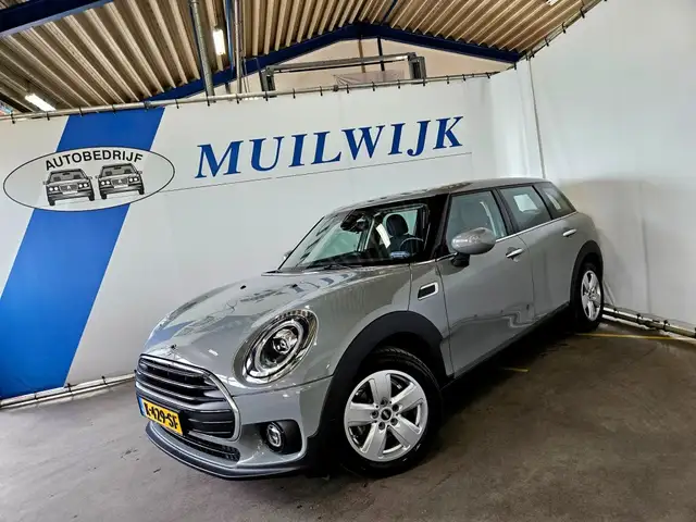 MINI Cooper Clubman 1.5 One Business Edition / Navi / LED / NL Auto