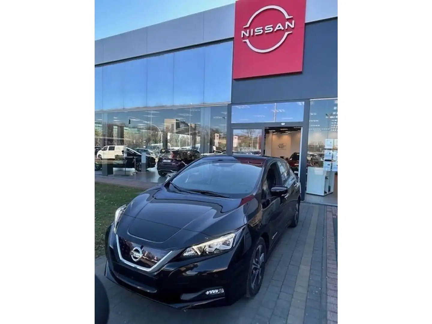 Nissan Leaf Tekna + Suede 40 KW Noir - 1