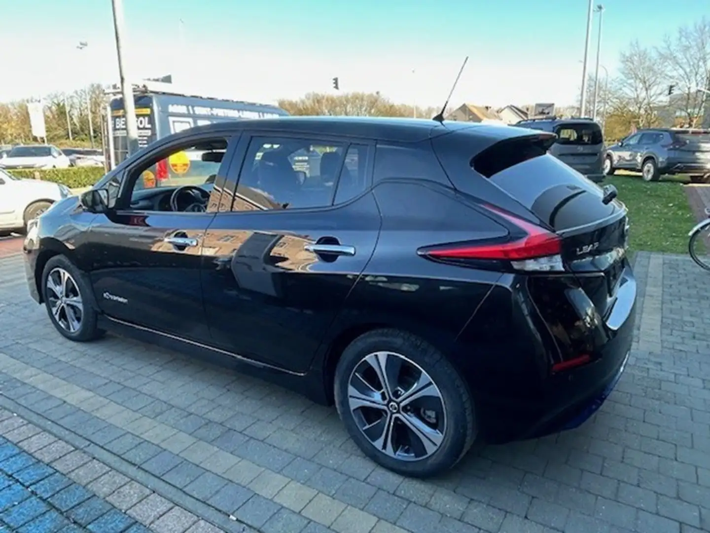 Nissan Leaf Tekna + Suede 40 KW Noir - 2