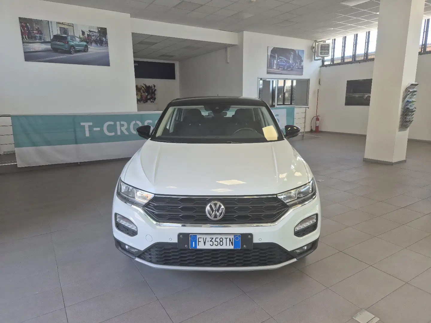 Volkswagen T-Roc 1.5 TSI STYLE 150CV DSG Nero - 2