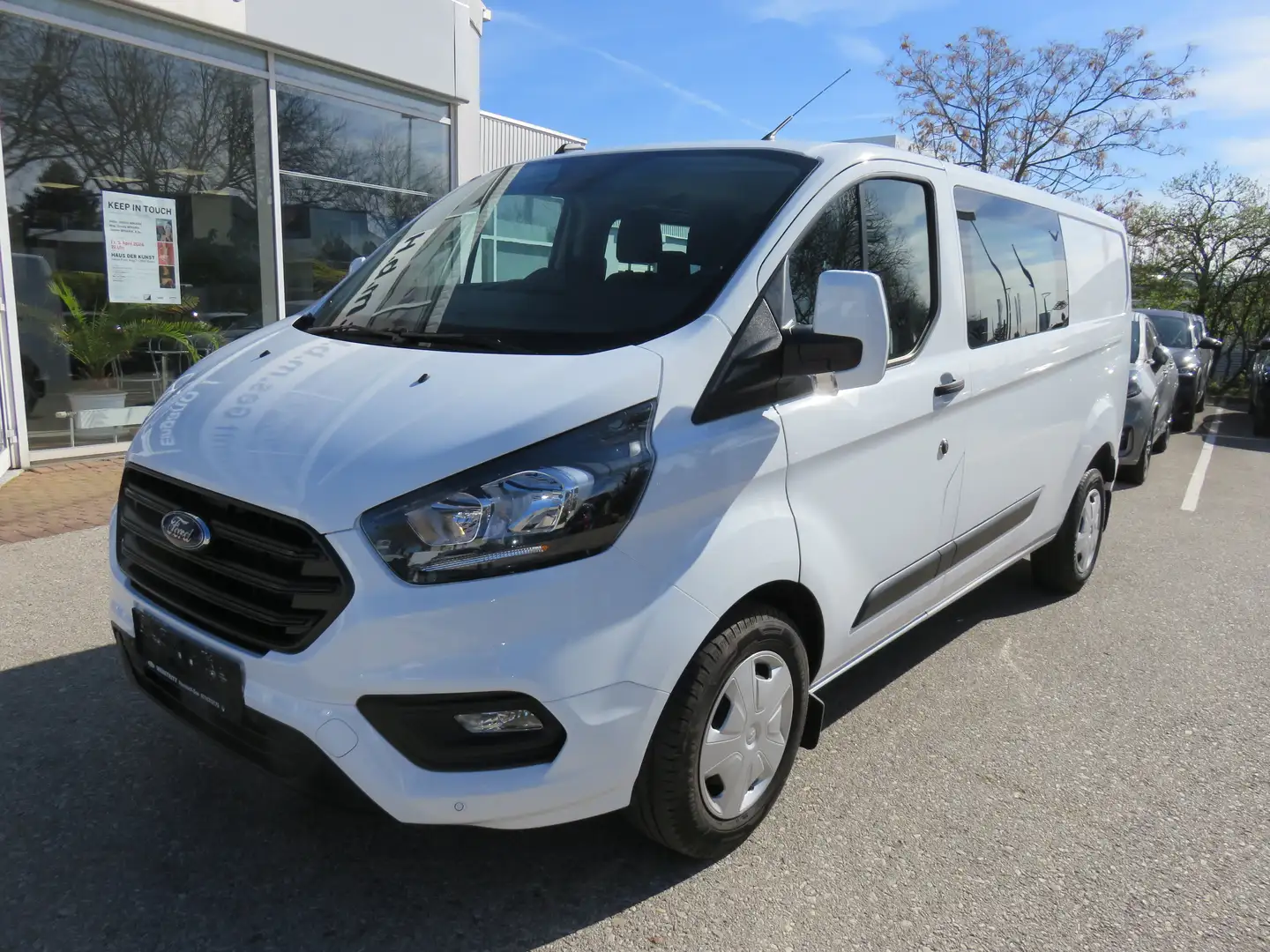 Ford Transit Custom Doppelkabine 2,0 L2H1 320 Trend 6-Sitze Weiß - 1