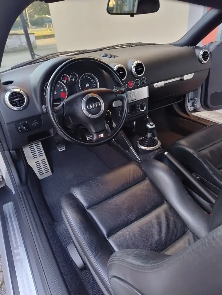 Audi TT Coupe 1.8t quattro 225cv - ASI targa ORO, foto 8