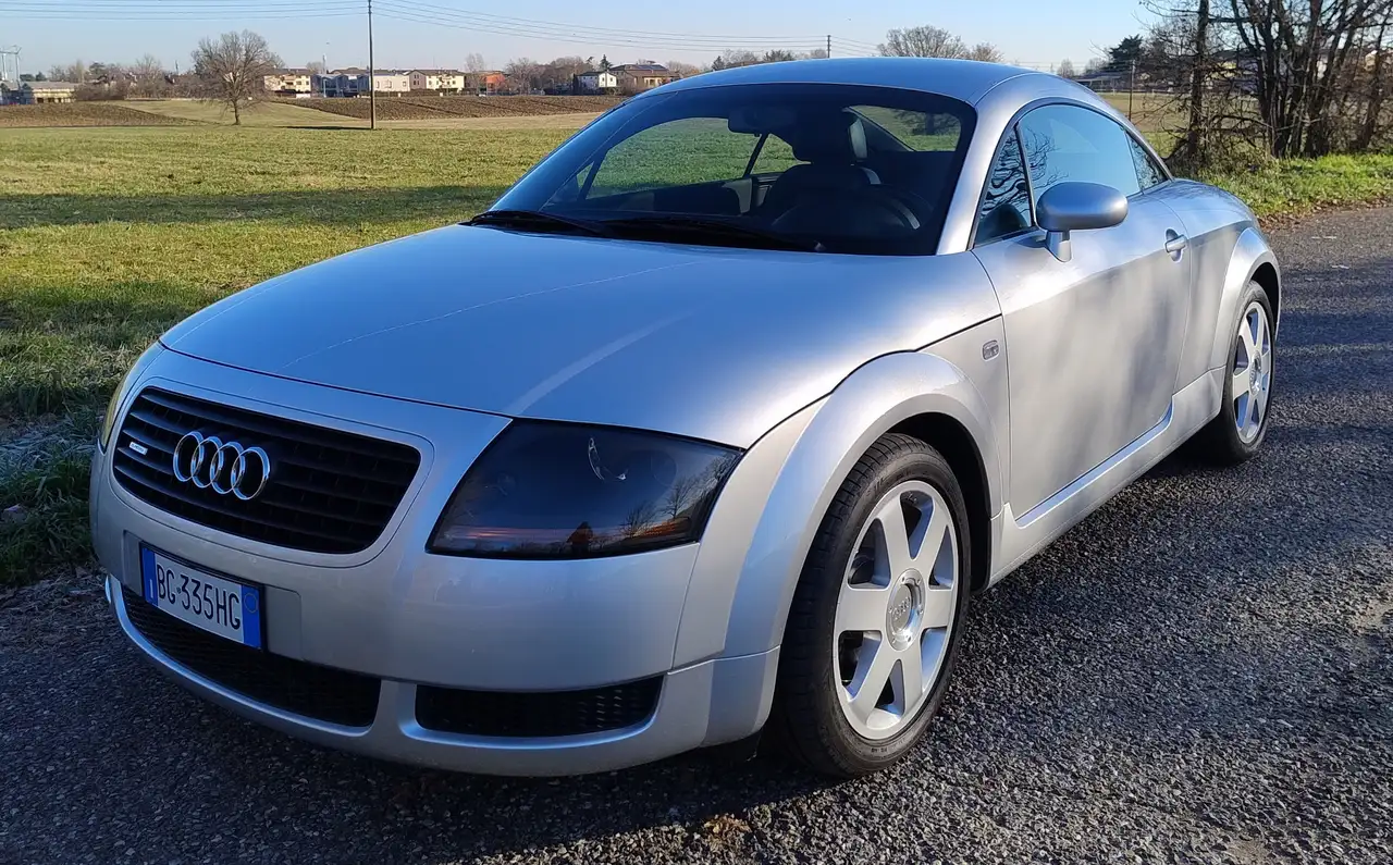 Audi TT Coupe 1.8t quattro 225cv - ASI targa ORO, foto 2