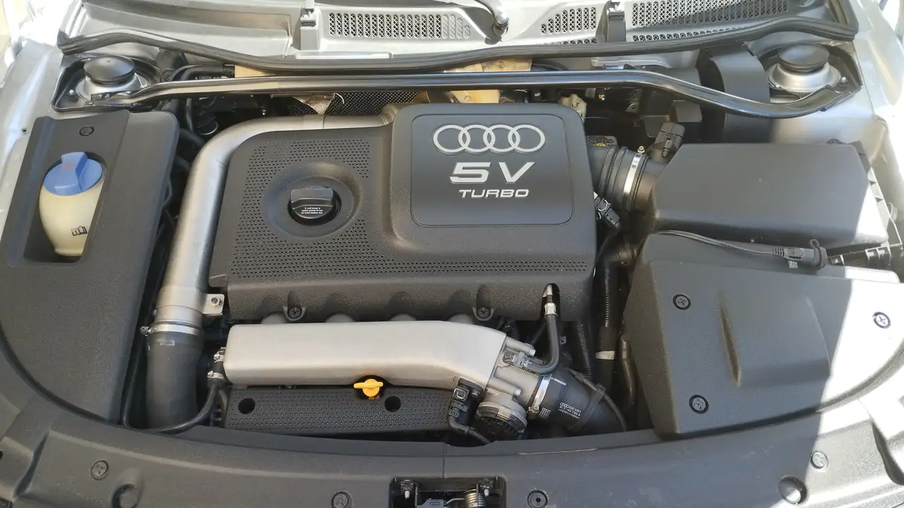 Audi TT Coupe 1.8t quattro 225cv - ASI targa ORO, foto 4