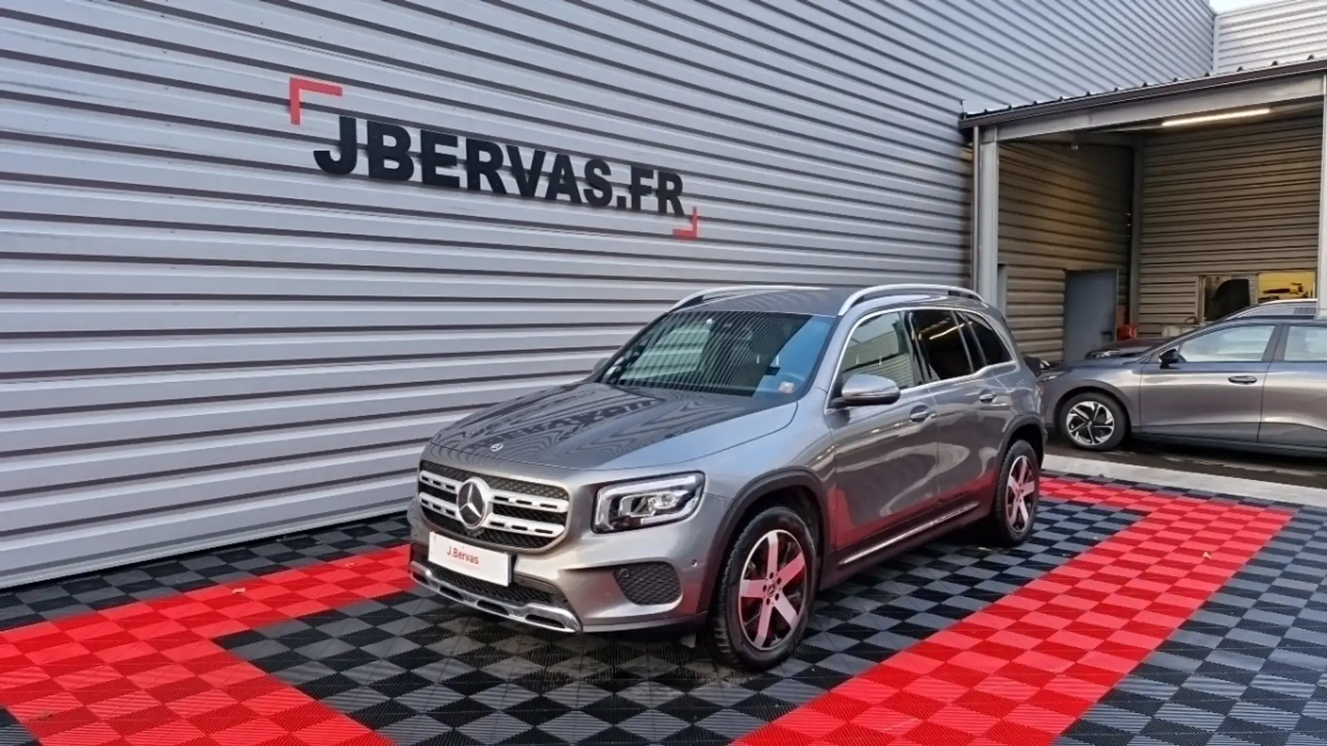 Mercedes-Benz GLB 200 200 7G-DCT PROGRESSIVE LINE - 1