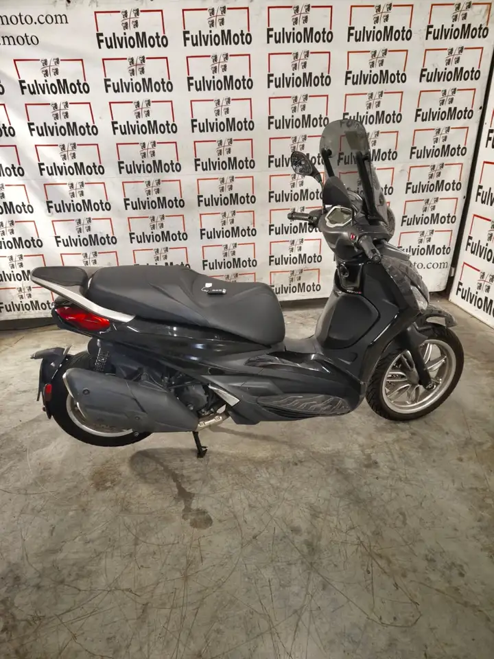 Piaggio Beverly 400
